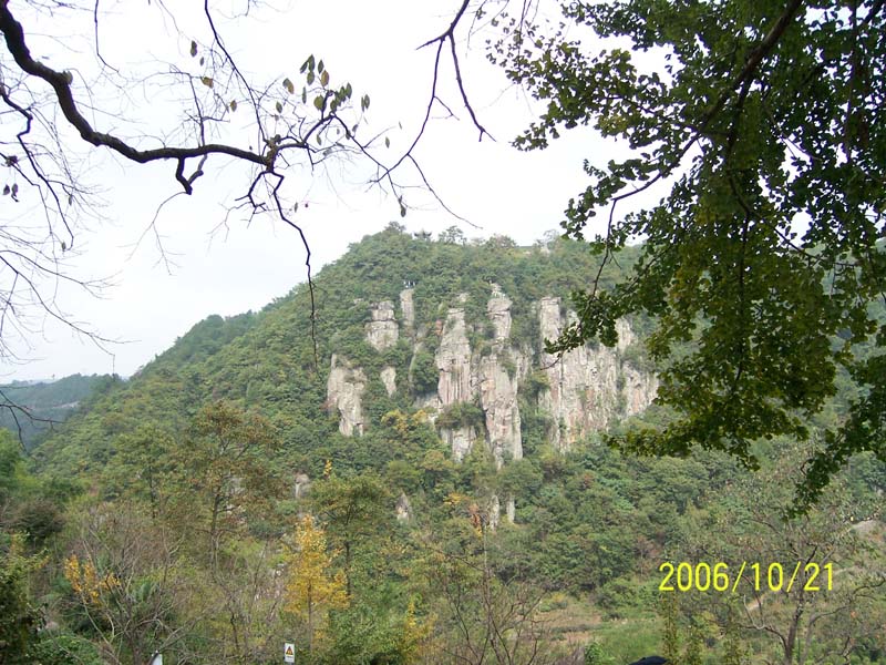 四明山FB图片报道(丹山赤水和6944)
