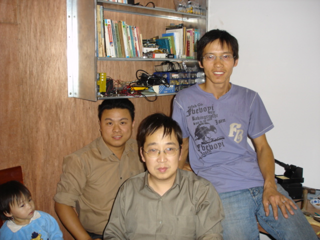隆重推出一位无线电爱好者---BG5小徐
