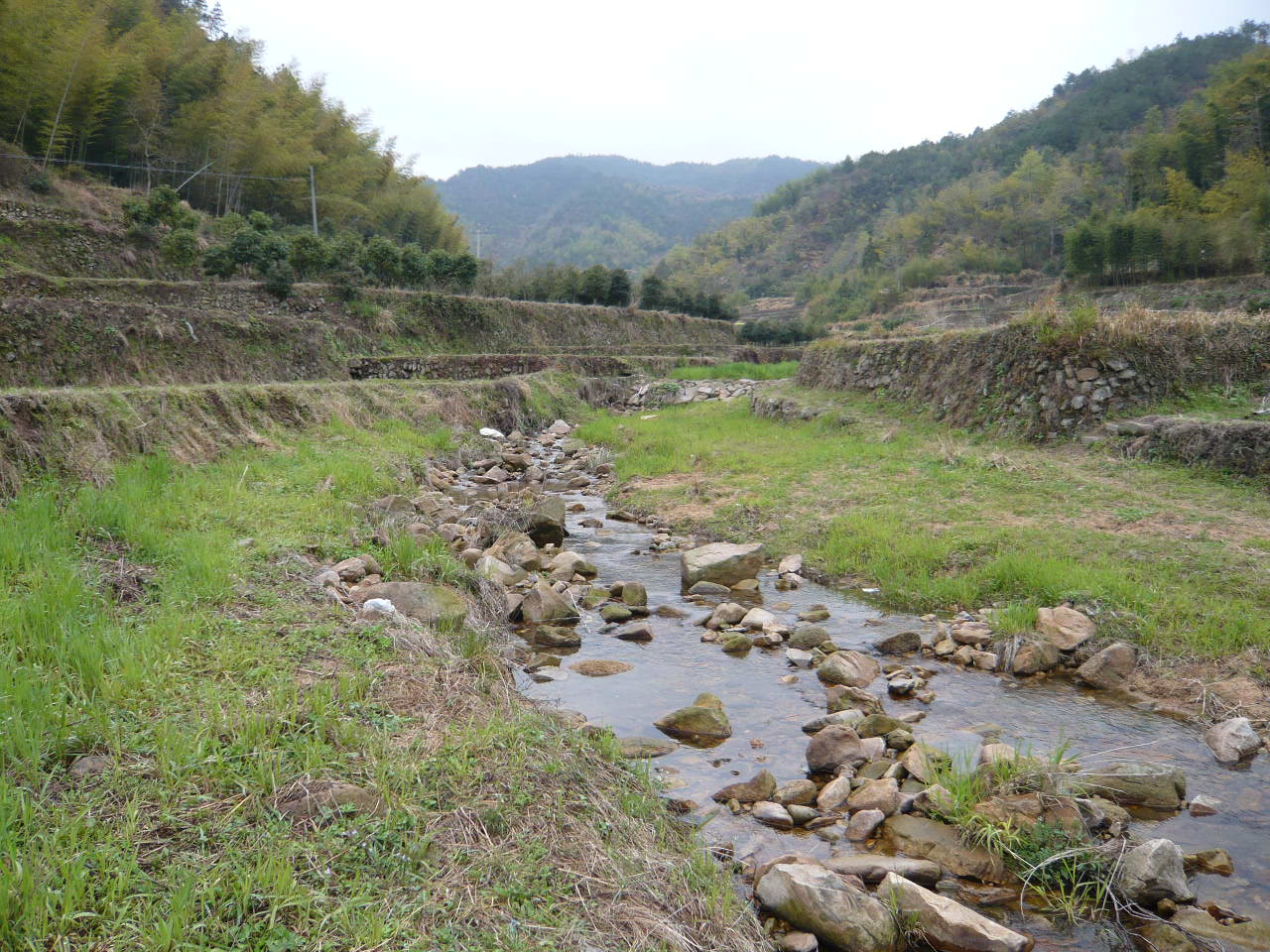 老家的山水