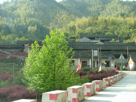 <首届宁波山地户外运动挑战赛>通信保障(图)
