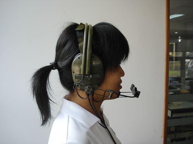 军用耳机