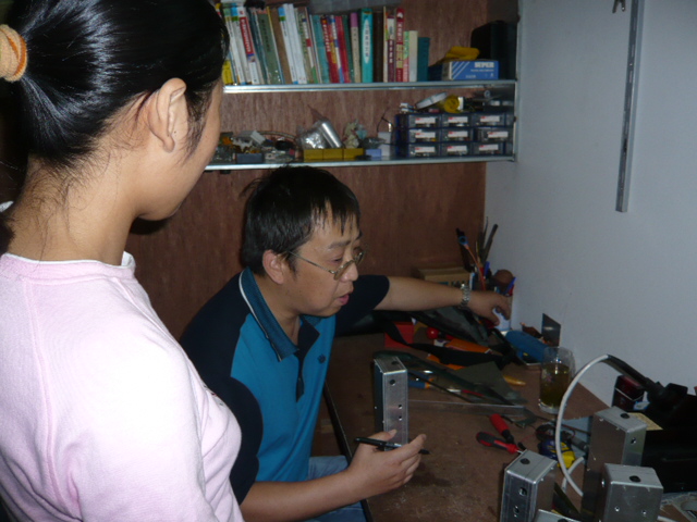 开展无线电测向机DIY和野外测向活动的计划