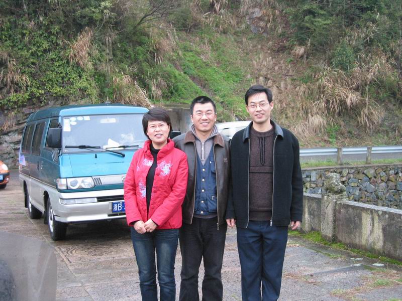 路边古桥留念