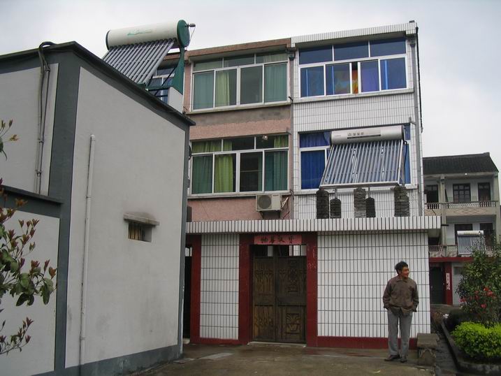 B02.JPG