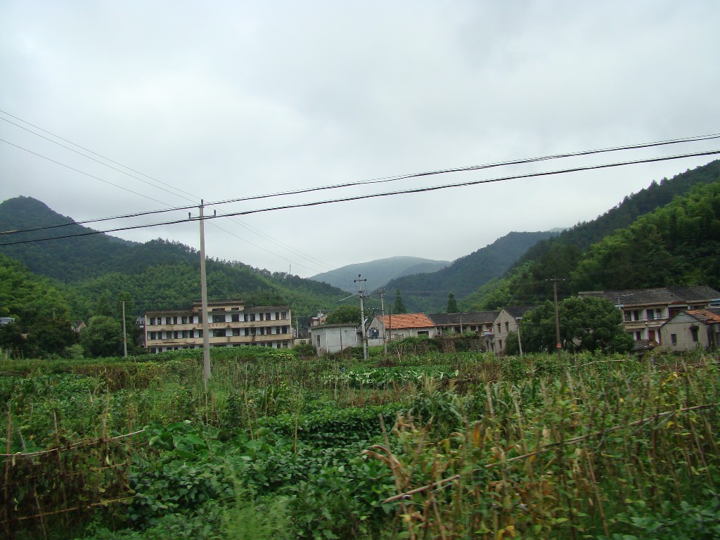 山村